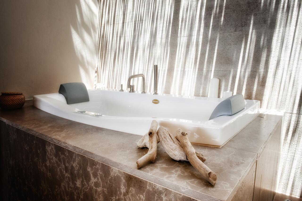 Masseria Le Fabriche Maruggio Exteriör bild